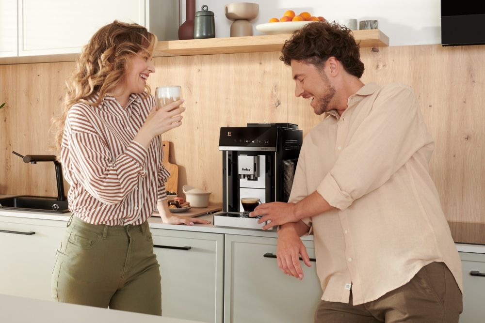 Ekspresy do kawy – porównanie ekspresów: przelewowy versus ciśnieniowy