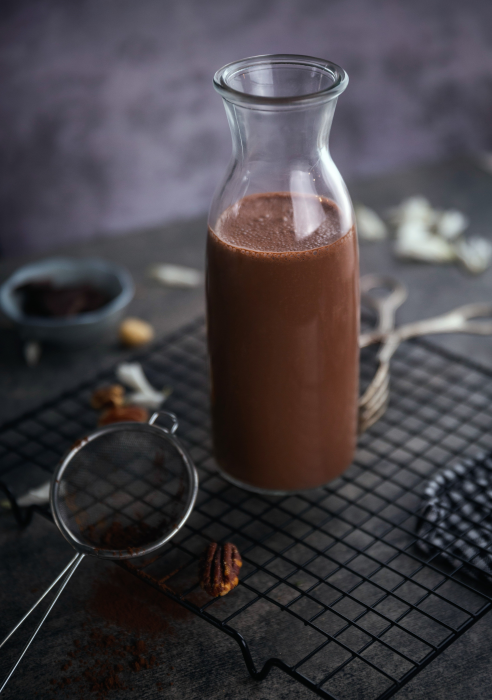 szklana karafka z kakaem