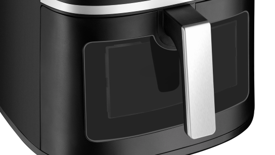 Air Fryer z nienagrzewającą się rączką